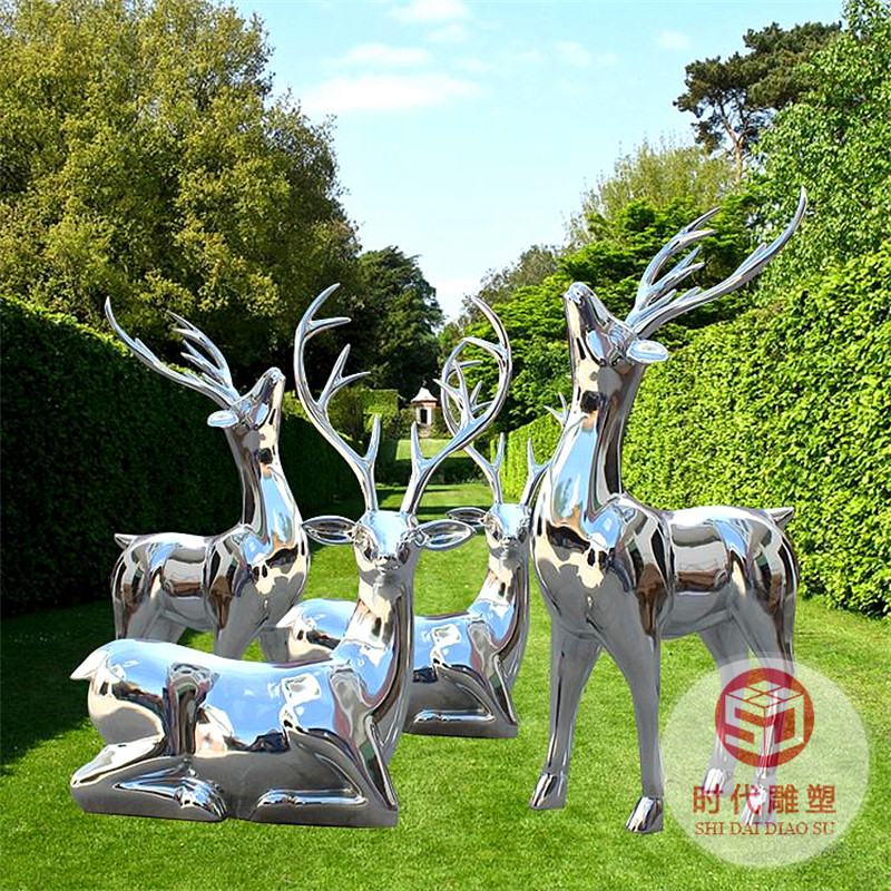 大型不銹鋼雕塑定制園林景觀鏡面不銹鋼水景廣場(chǎng)戶外抽象金屬擺件