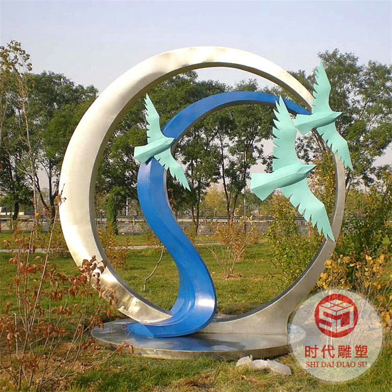 不銹鋼雕塑定制大型金屬異形水景觀卡通園林鏡面月亮校園浪花擺件