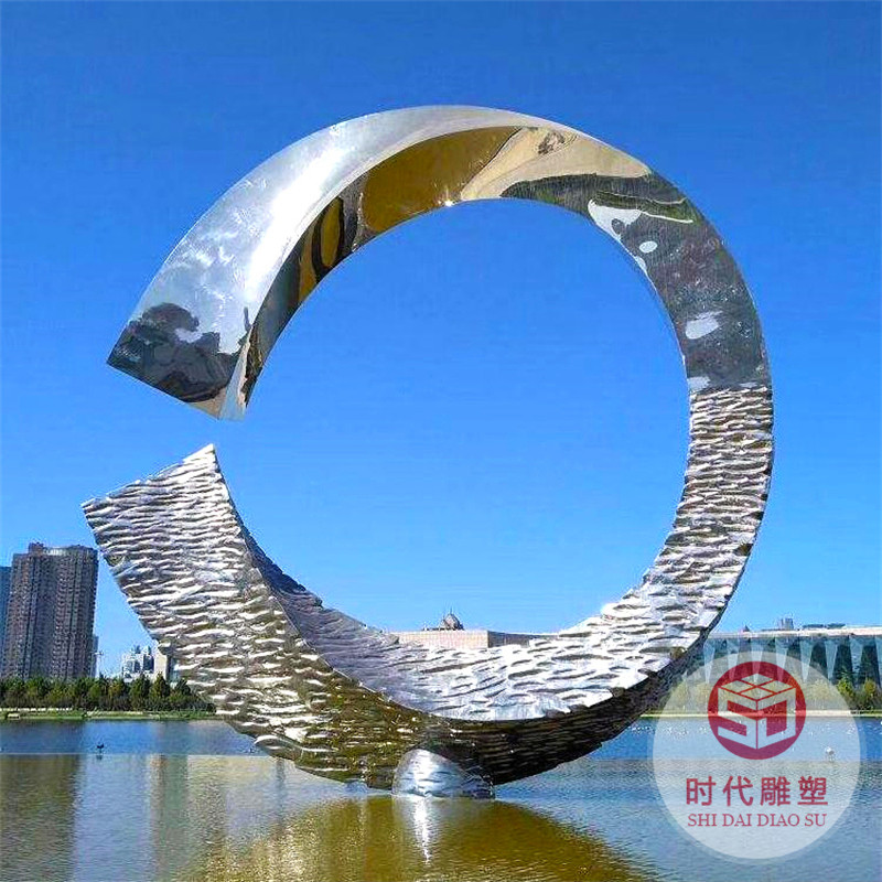 不銹鋼假山雕塑定制金屬線形管片型創(chuàng)意鏤空裝飾售樓部水景觀擺件