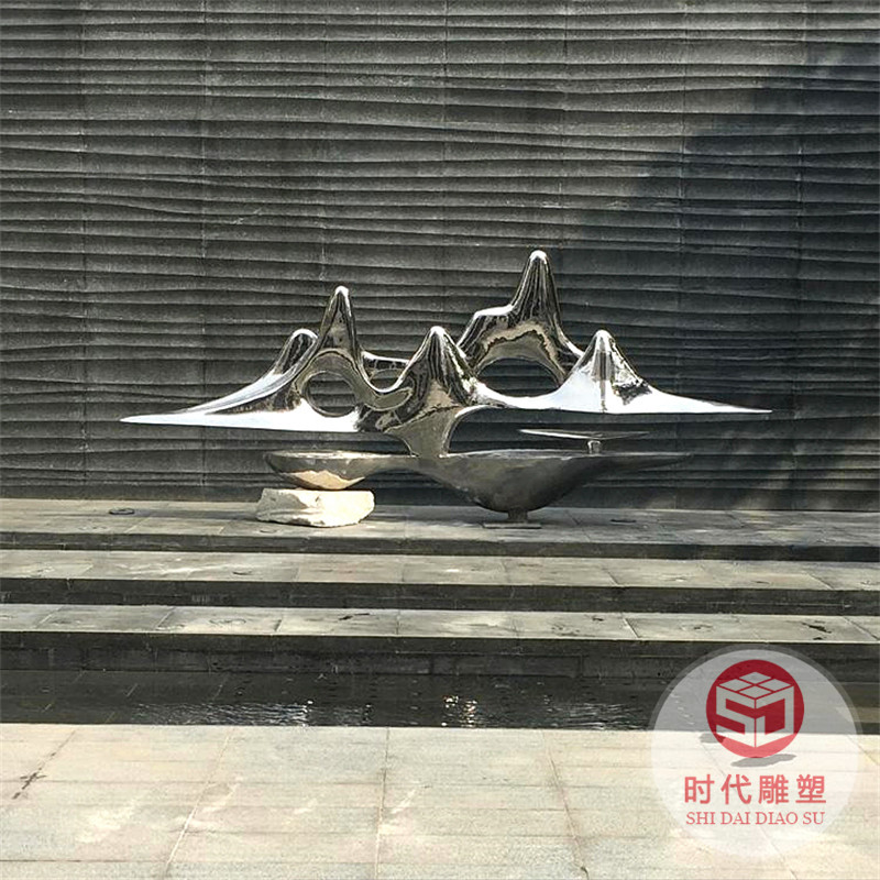 不銹鋼景觀雕塑廠家定制抽象金屬造型戶外校園園林創(chuàng)意小品擺件
