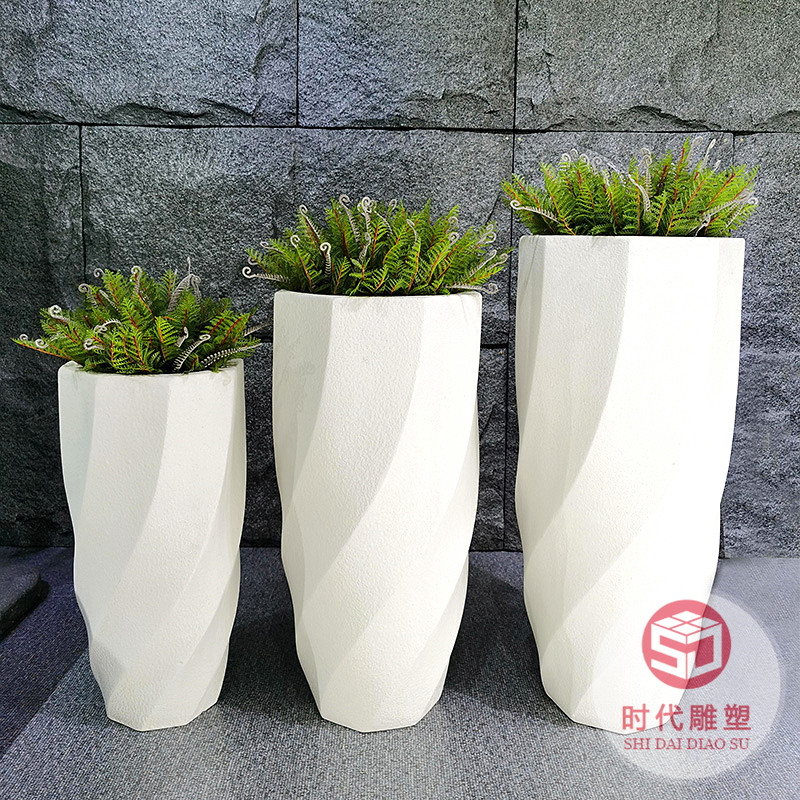 現(xiàn)貨商場美陳玻璃鋼花盆組大花瓶售樓部酒店別墅戶外裝飾花器廠家