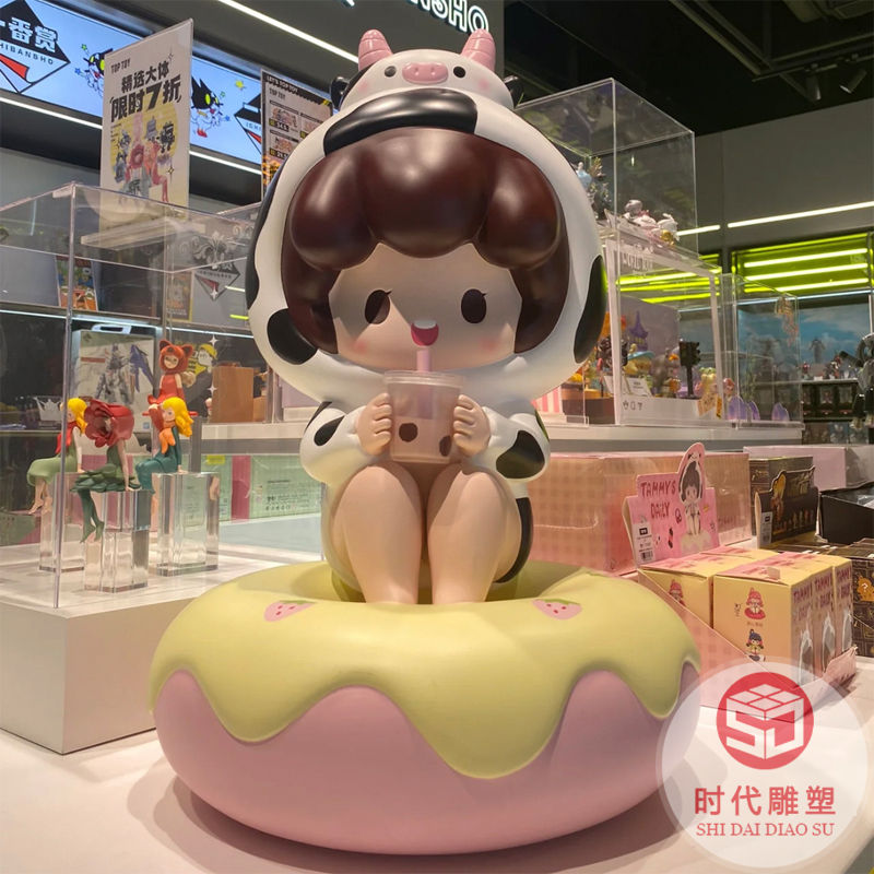 玻璃鋼雕塑定制大型戶外商場(chǎng)美陳門口卡通人物定做網(wǎng)紅公仔鹿擺件